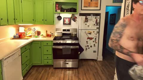 ZuperZexyZounds online show from April 1, 1:18 am