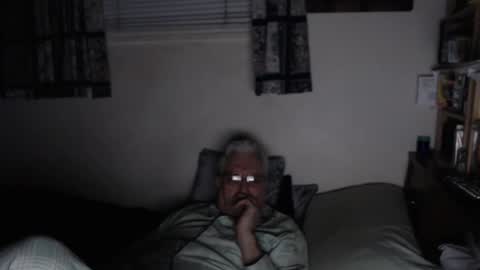 Bobbi or Roberta online show from April 3, 7:05 am