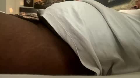 bobbyjones2point0 online show from January 18, 5:15 pm