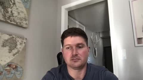 bobbylightfoot3 online show from January 16, 10:34 pm