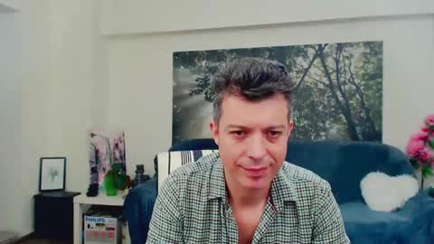 BobbySteam online show from March 7, 3:39 pm