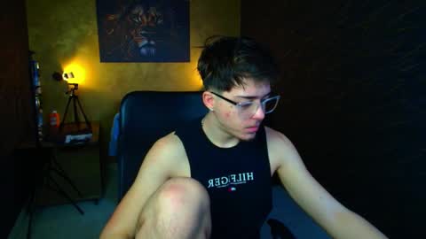 BodhiHayes online show from April 6, 5:41 am