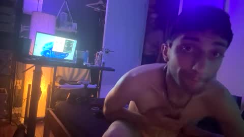 Sailorartemis online show from April 15, 9:42 am