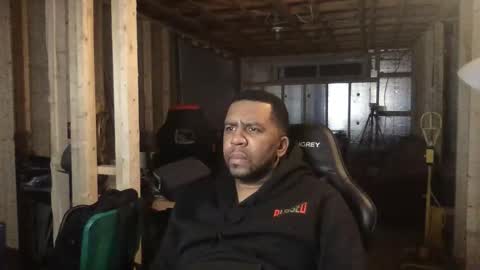 Bogarcon234 online show from March 4, 2:29 am