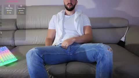 boiteasex online show from April 15, 4:56 am