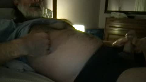 Snapshot of bonderbarney chatting on December 20, 10:49 am BonderBarney online show from December 20, 10:49 am