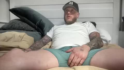 boner4you1994 online show from March 16, 7:45 am