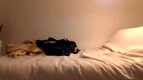 booty4pegging online show from March 3, 5:45 pm