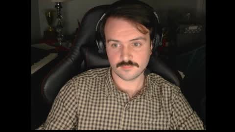 boredbigandhorny online show from November 10, 5:34 am