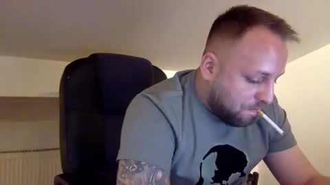 hugo online show from April 15, 6:41 pm