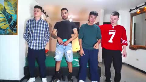 THOMAS AND DAMIAND online show from November 25, 7:16 pm