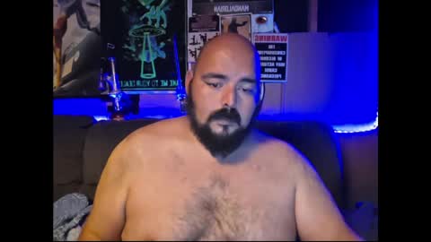 bossdeuce420 online show from April 9, 7:14 am