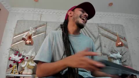 Boss online show from December 18, 1:07 pm