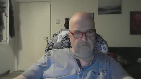 boston1967524903 online show from May 7, 6:41 am