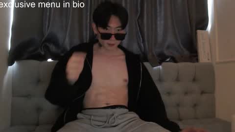 boxman556990 online show from November 20, 2:22 am