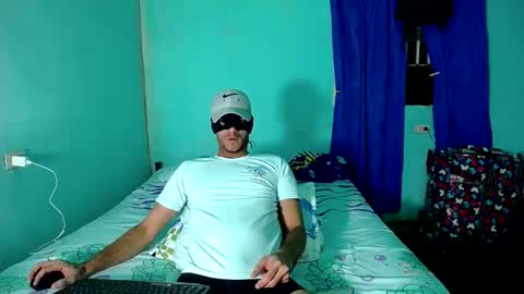 boy_horny_dirty online show from January 11, 5:44 am