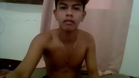 boyax16 online show from December 8, 6:54 am