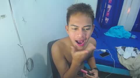 boyax16 online show from January 5, 4:14 am