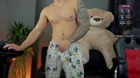 boyc02_ online show from February 19, 12:00 pm