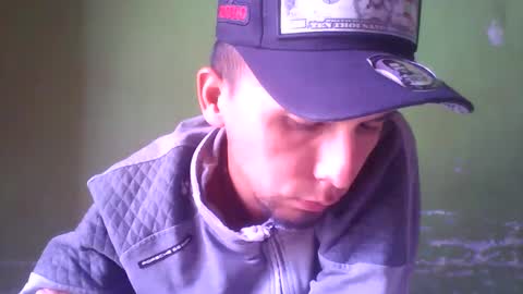 Boy online show from December 22, 5:10 pm