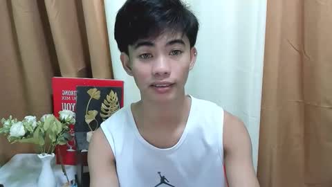 HI IM JAMES DONT FORGET GIVE ME THUMBS UP AND JOIN TO MY FANCLUB online show from October 23, 6:28 am