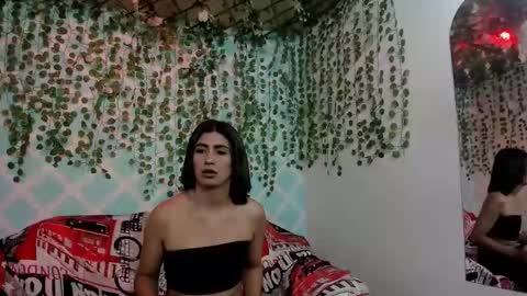 boys4hot_777 online show from April 18, 12:17 pm