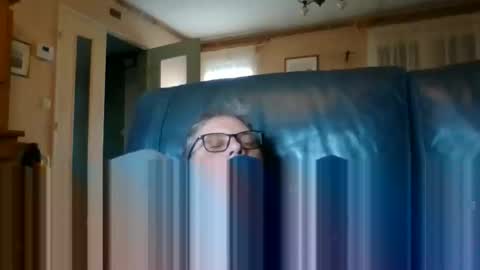 bozo81 online show from October 26, 7:21 am