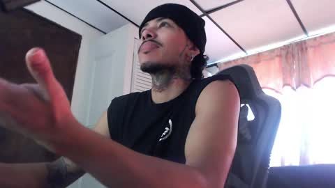 bra_c online show from April 5, 7:21 pm