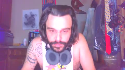 Bradley online show from December 24, 5:05 am