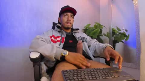 Brand  online show from April 18, 12:28 pm