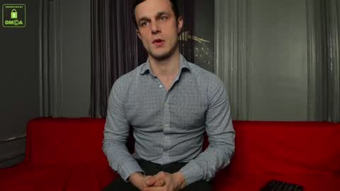 Snapshot of brandonnorriss chatting on December 16, 1:42 am BRANDON online show from December 16, 1:42 am
