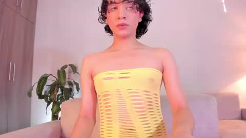   online show from July 6, 10:10 pm
