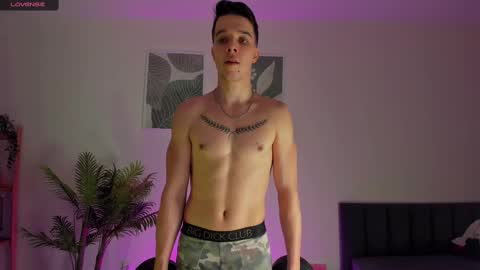 Johny Bravo online show from March 4, 6:39 pm