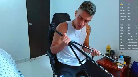 Bray Hotboy online show from October 17, 2:10 pm