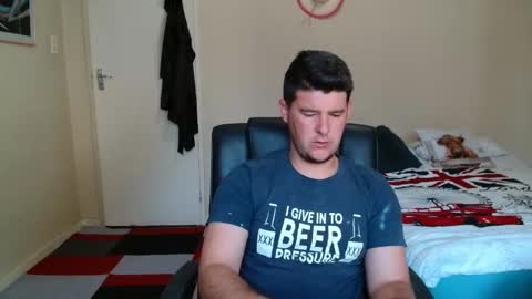 ask me lol online show from February 7, 5:03 am