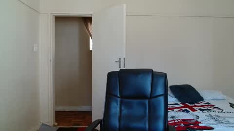 ask me lol online show from November 2, 8:18 am