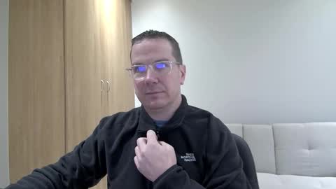 Brett online show from November 17, 3:04 pm