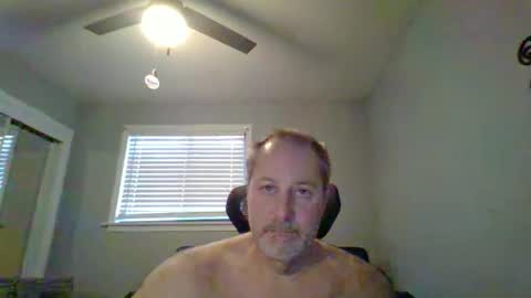 hey online show from February 10, 8:46 pm