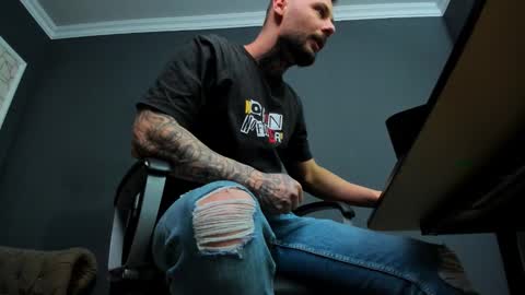 Brian online show from March 7, 5:05 am