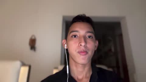 Snapshot of briannx_ chatting on September 30, 3:12 am briannx_ online show from September 30, 3:12 am
