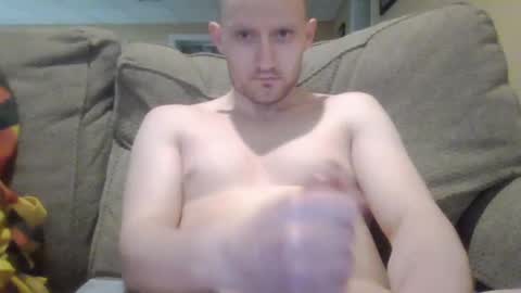 briantibs20 online show from February 26, 4:58 am