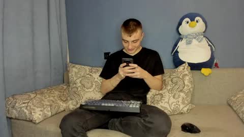 bristlebback online show from May 19, 4:35 pm