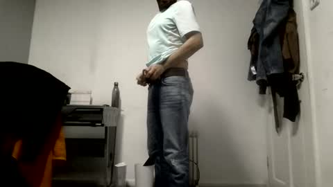 Brown Cros dresser Sissy online show from March 22, 5:51 pm