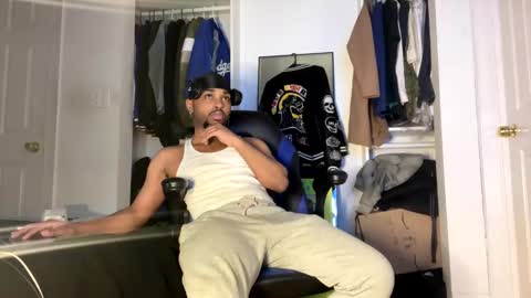 Snapshot of brownskinshortyy chatting on January 7, 12:55 am Brownskinshortyy online show from January 7, 12:55 am