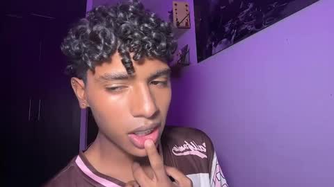 Andre online show from April 14, 3:39 am