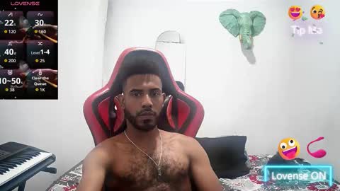 bruce_1111 online show from November 15, 4:03 am