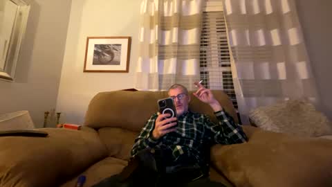 Bruce online show from January 26, 2:35 am