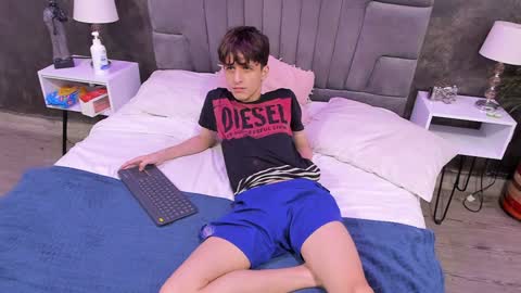 Bruce Hans online show from February 4, 11:38 am