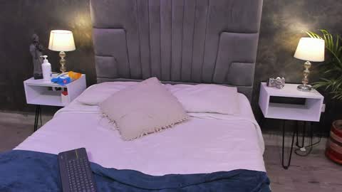 Bruce Hans online show from February 5, 11:44 am