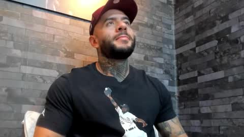 brucedallas online show from January 13, 2:38 am